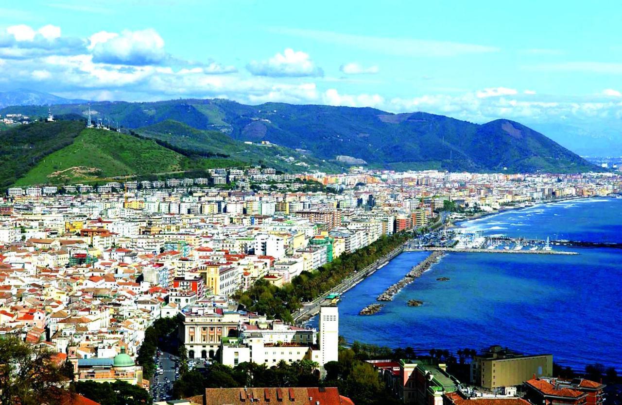 Salerno Mare E Luci Deluxe Apartment Екстериор снимка