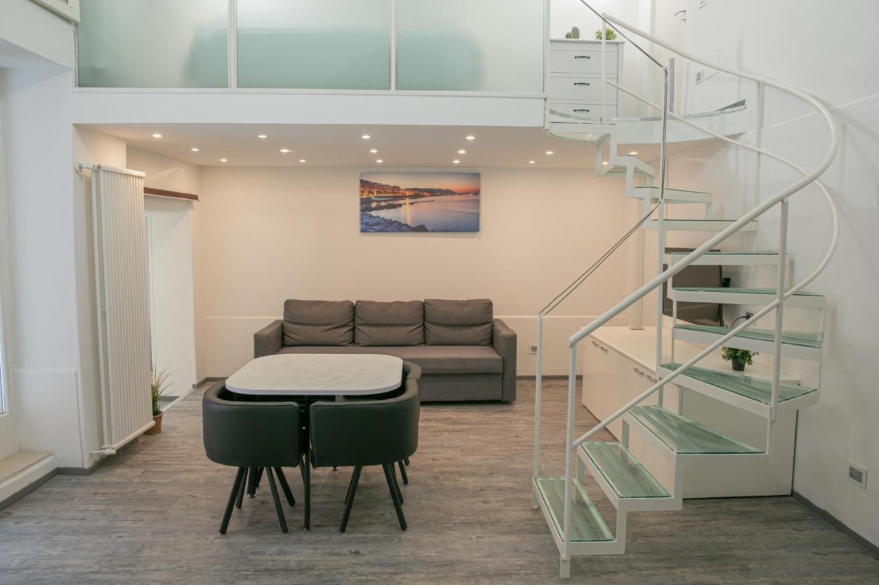 Salerno Mare E Luci Deluxe Apartment Екстериор снимка